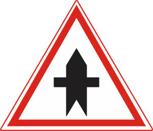 which of the following indicates that "THE SMALL ROAD CROSSES THE MAIN ROAD"